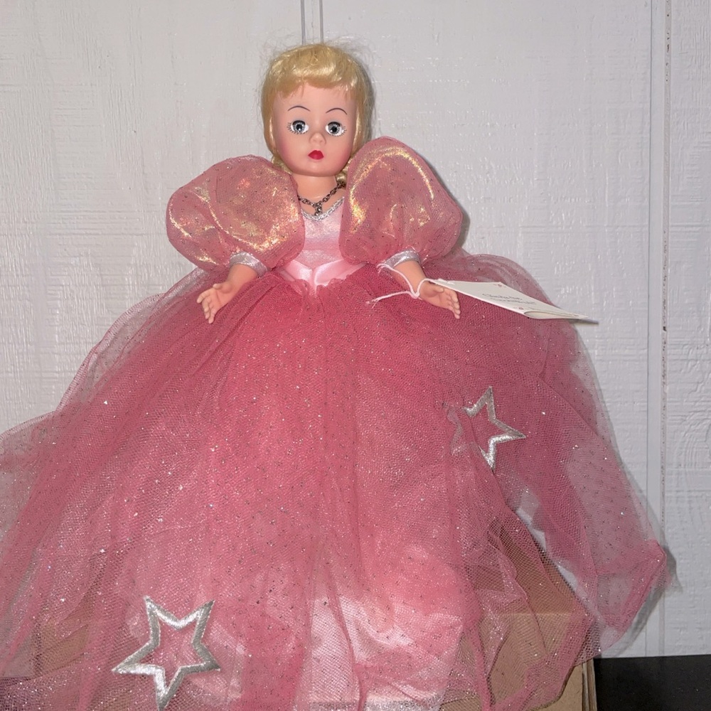 Glinda the Good Witch - Madame Alexander doll